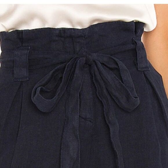 L’Agence Hillary Navy Blue Linen Paperbag Shorts Size 31 New - Picture 6 of 6